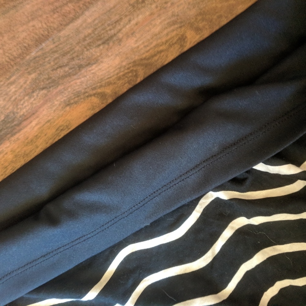 LOFT Ruched Sheet Dress - Picture 5 of 6